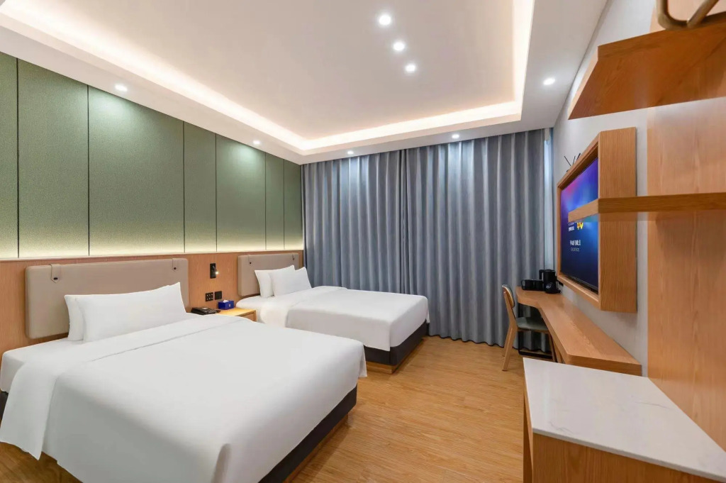 Super 8 Collection Hotel (Beijing Capital Airport New International Exhibition Center)