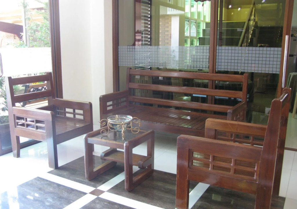 Qanaq Hotel