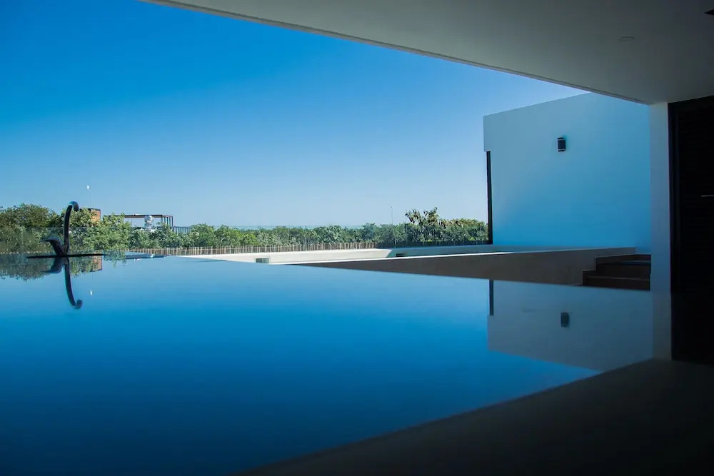 Amira Residence