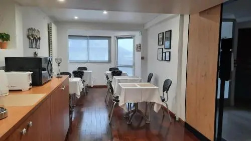 Louis Hotel