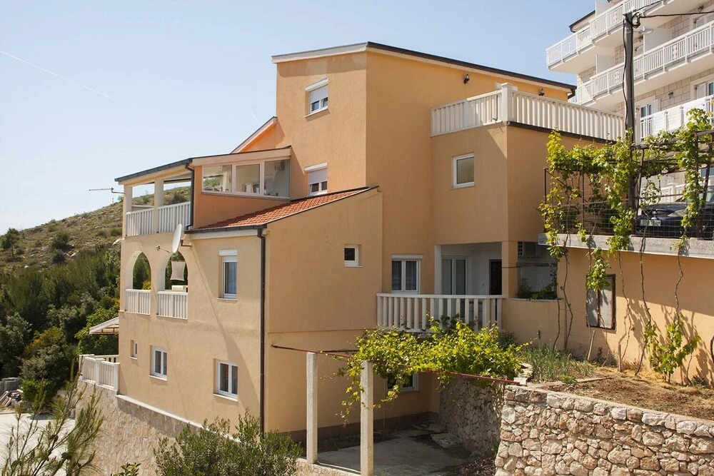 Zoran - 400 m From Beach - C3