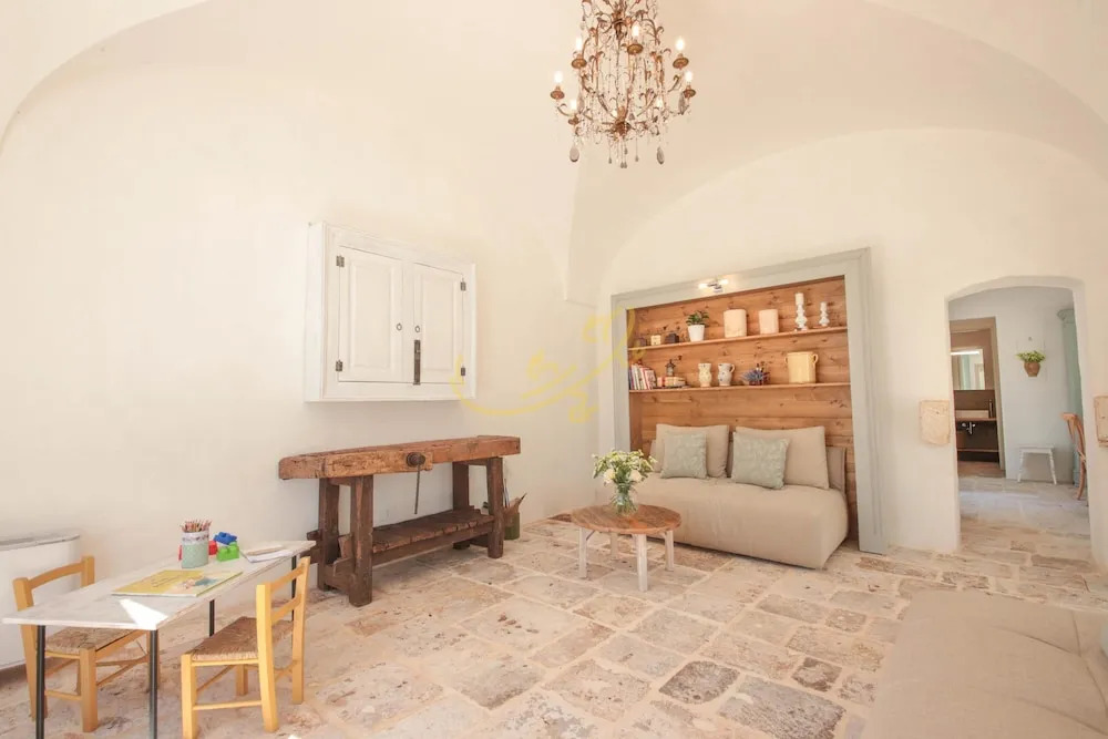 TD Marl Luxury Trulli Experience w Stunning Pool