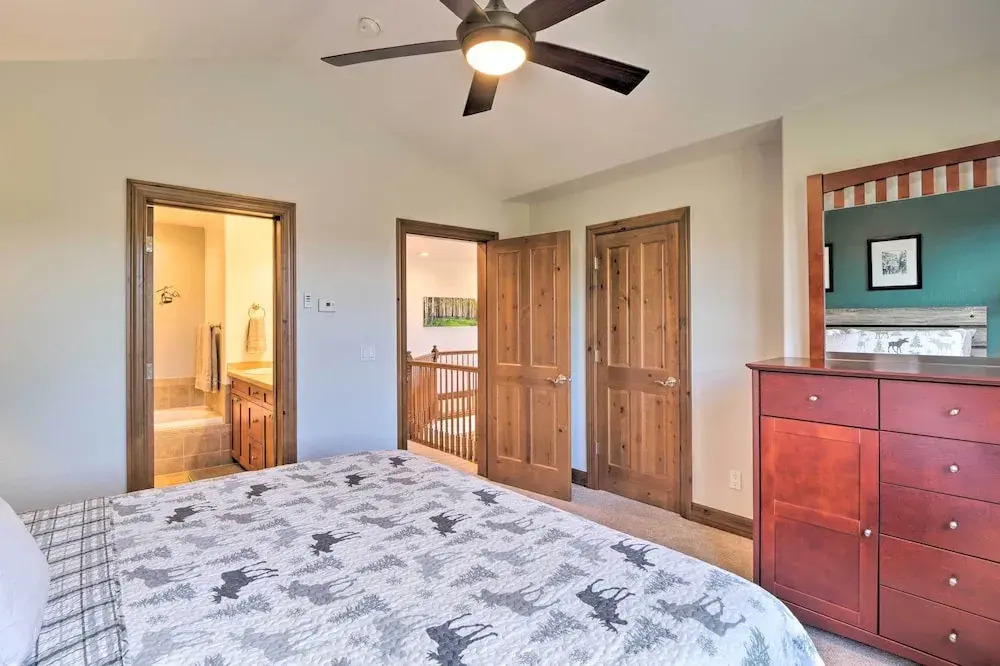 Private Hot Tub: Family Townhome in Breckenridge