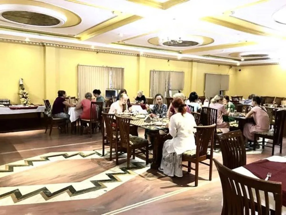 Hotel Tokyo Vihar