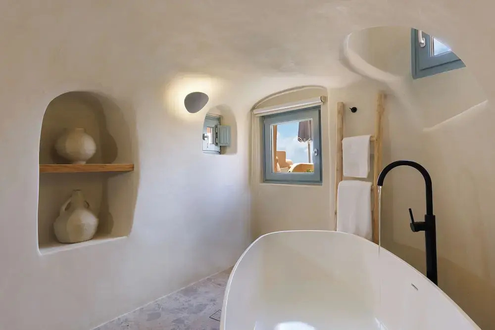 Annouso Villa with Hot Tub by Caldera Houses