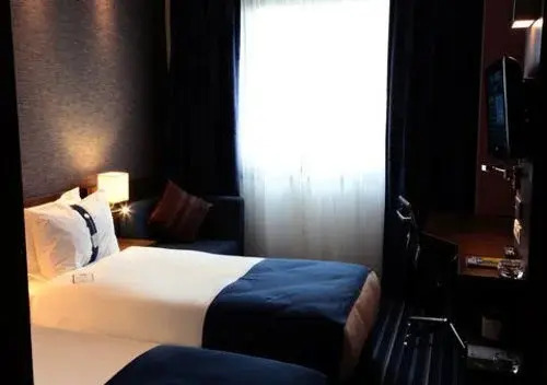 Holiday Inn Express Istanbul - Ora