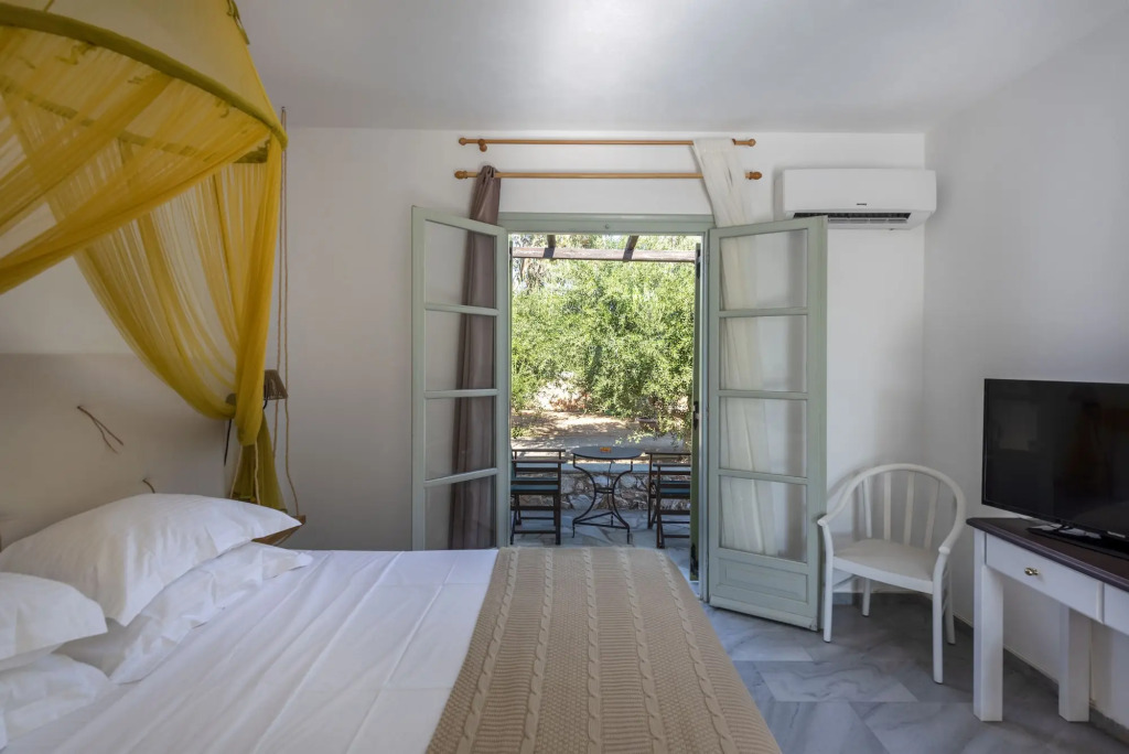 Parosland Hotel
