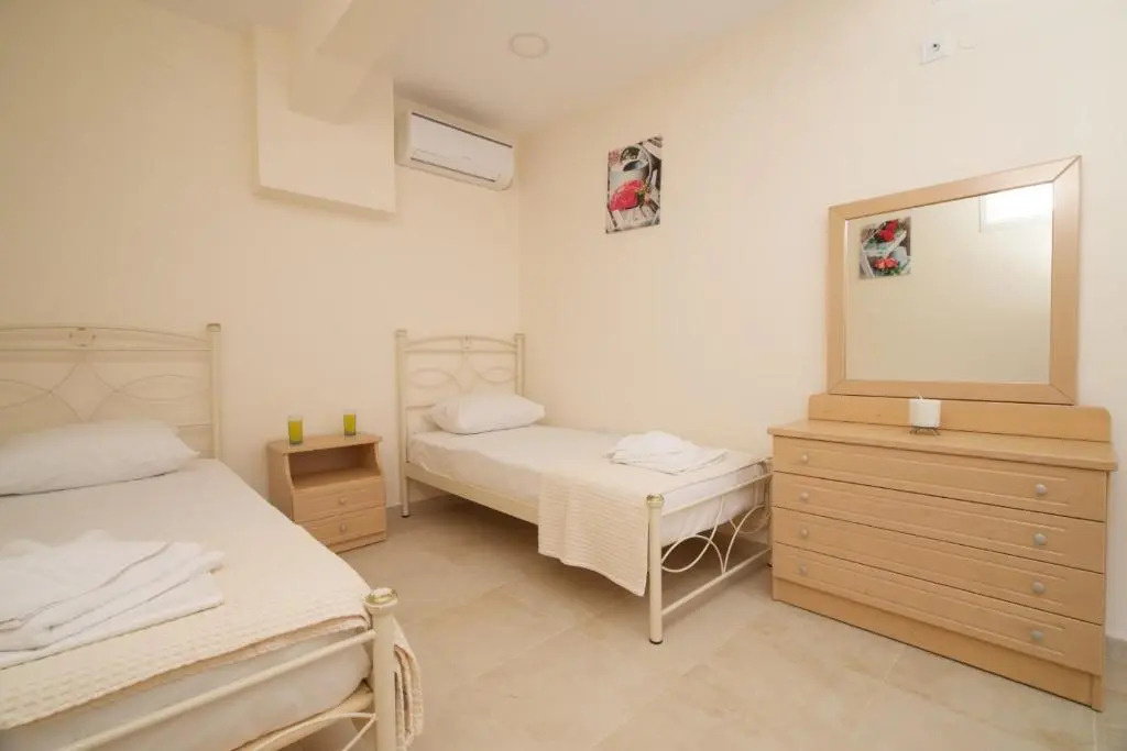 Lagoon view apartment - Orange Guest House