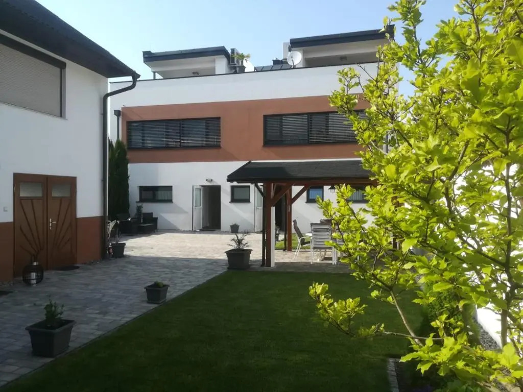 Penthouse Griemann 1 inkl Infrarotkabine und eigener Dachterrasse