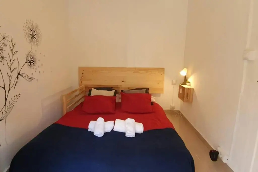 Apartamento suite San Roque. Street Lecha Marzo.