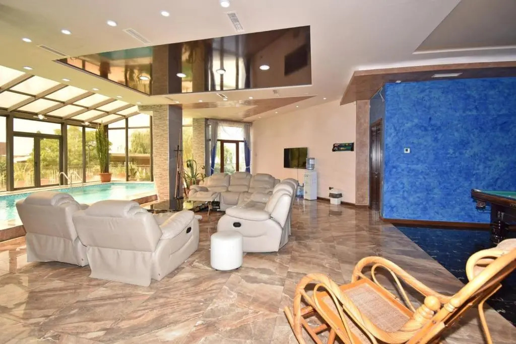 Kocharyan Street, 5 bedrooms Luxury, Unique House MS555