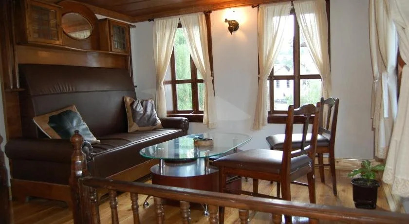 Kazasovata Guest House