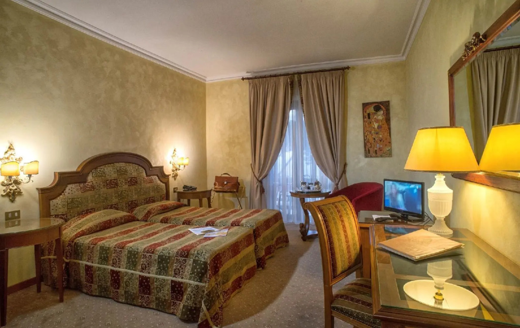 Grand Hotel Helio Cabala