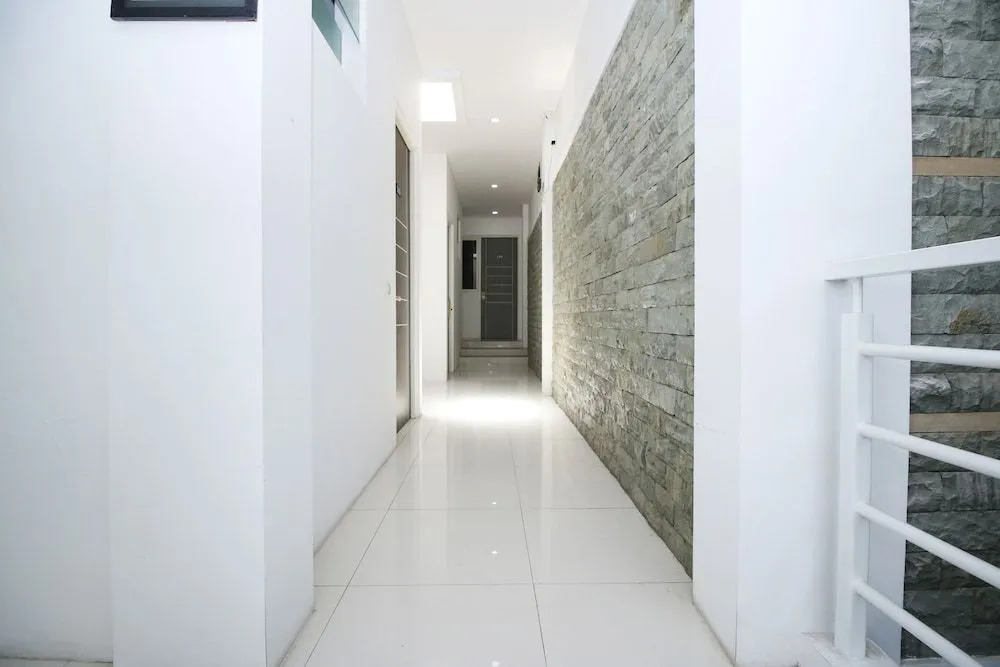 Airy Syariah Central Park AA1 Wiguna Utara Surabaya