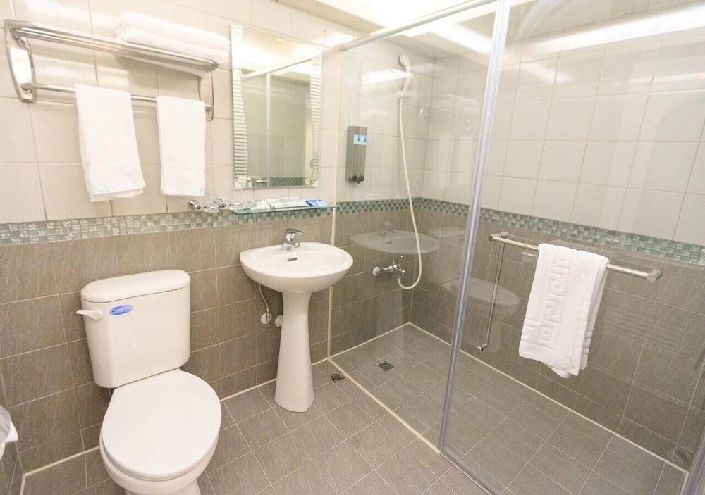 Travel Young Hotel