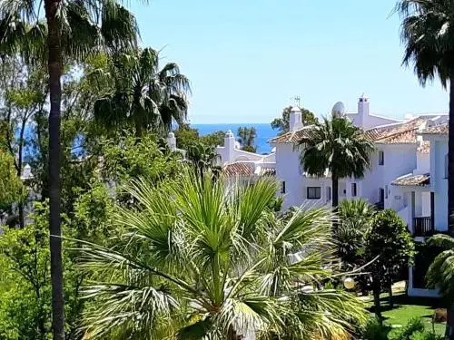 ☆Stylish 2br with Views To the Sea & Near Golf