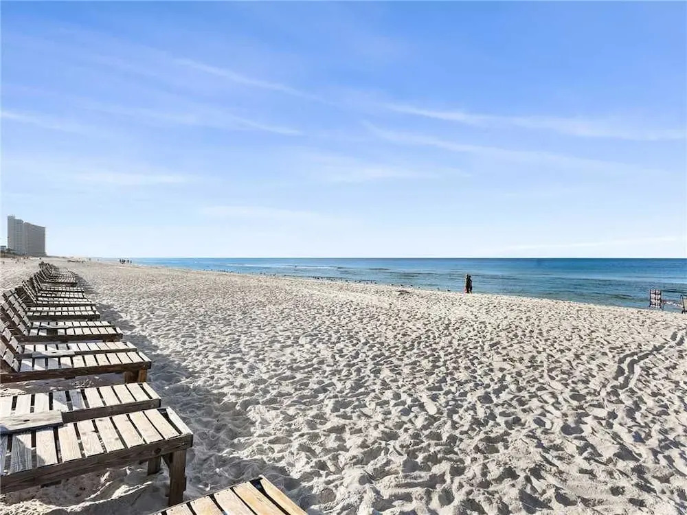 Regency Towers 403 - Three Bedroom Condo