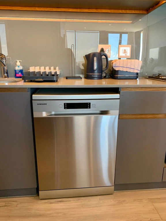 Umhlanga Arch 703 Sea View self-catering
