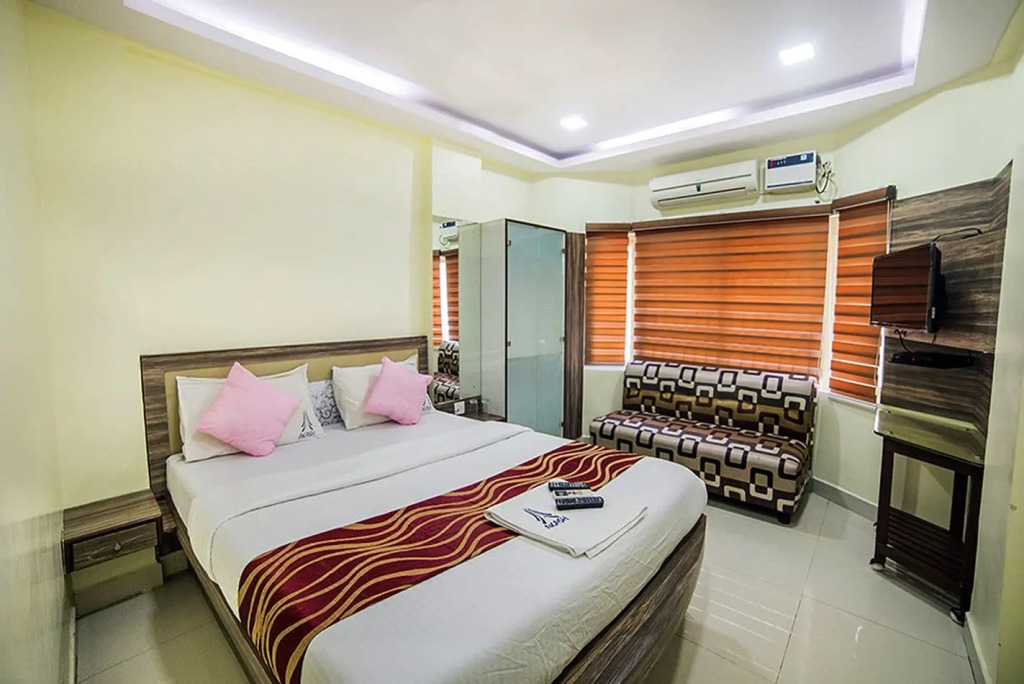 Ulo Akash Inn