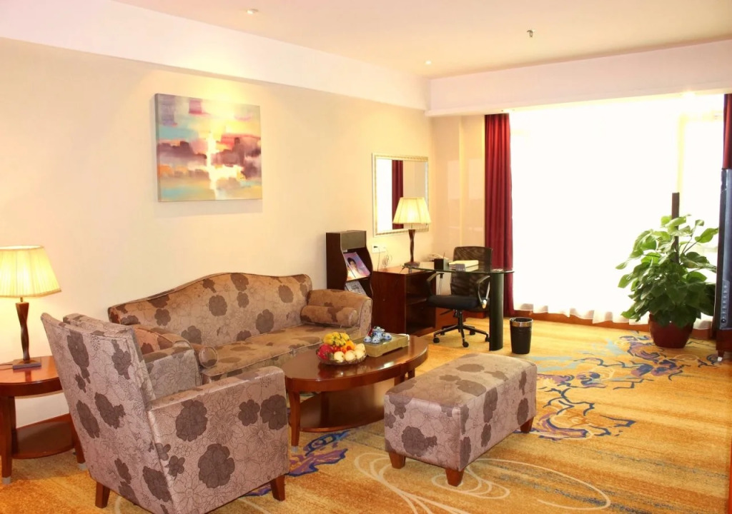 Starshine Hotel Longgang
