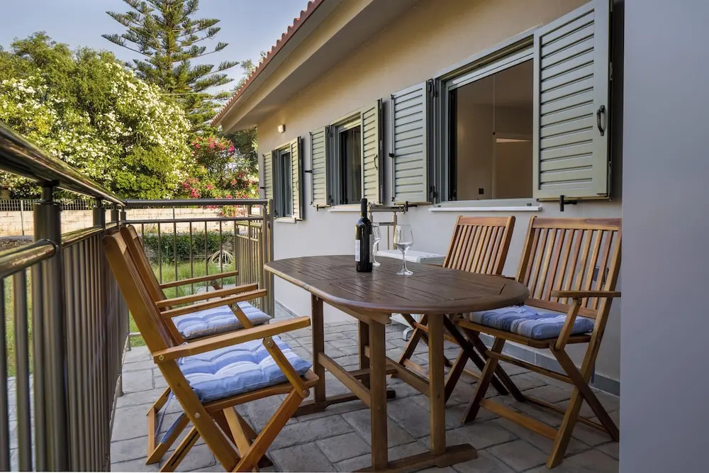 Makris Gialos Lemon Cottage in Lassi Kefalonia