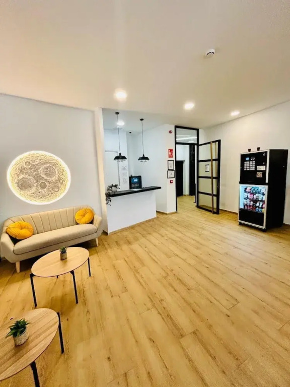 Urban Inn Capsule Madrid