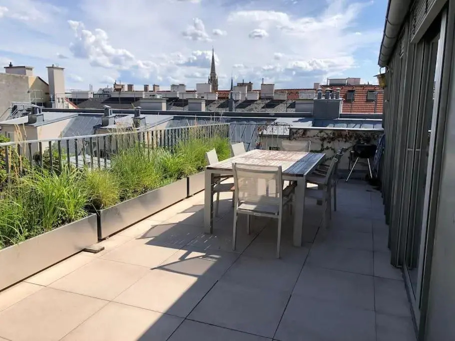 360 View Loft 3