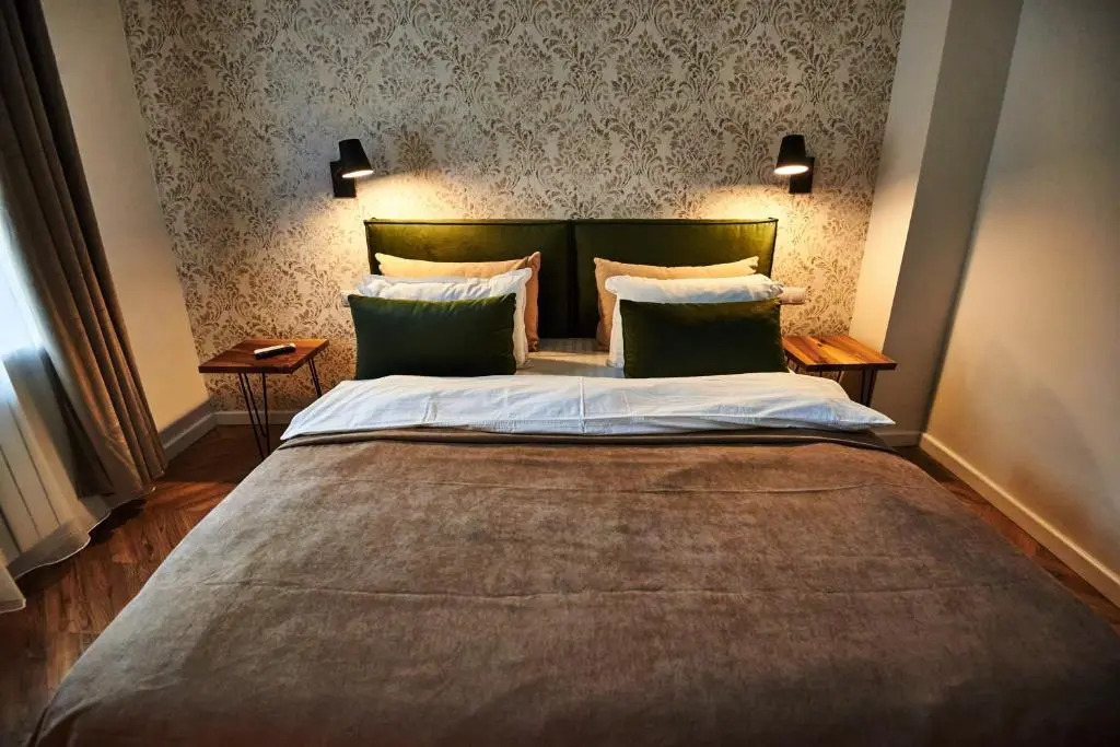 Metropole Apartments Royal Residence