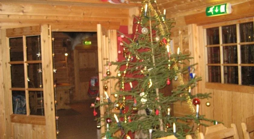 Hakkesetstølen Fjellstugu