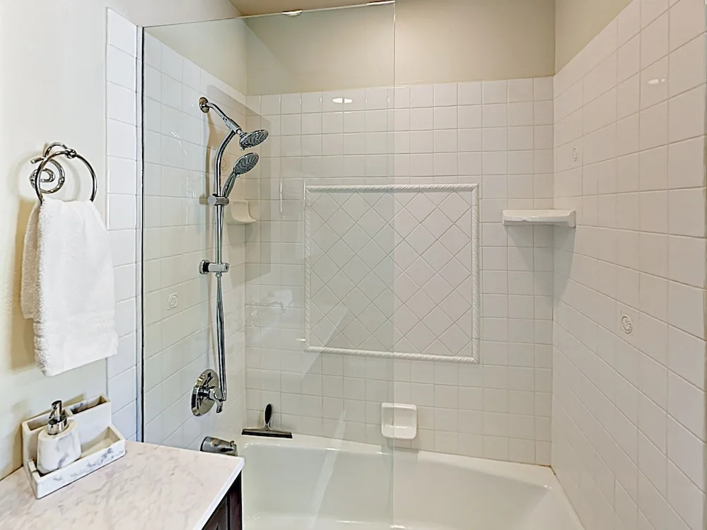 1088 Palm Springs - 3 Br Home