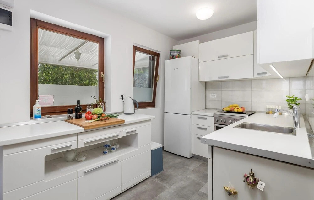 Awesome Home in Veprinac With Wifi and 1 Bedrooms
