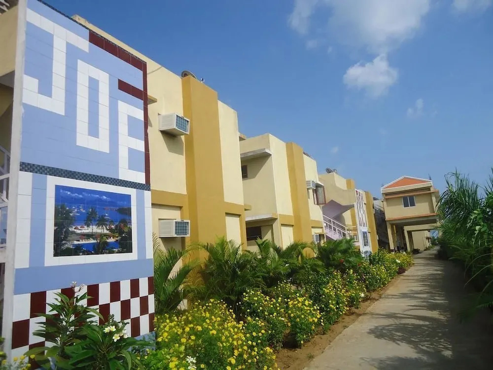 Joebeachresort