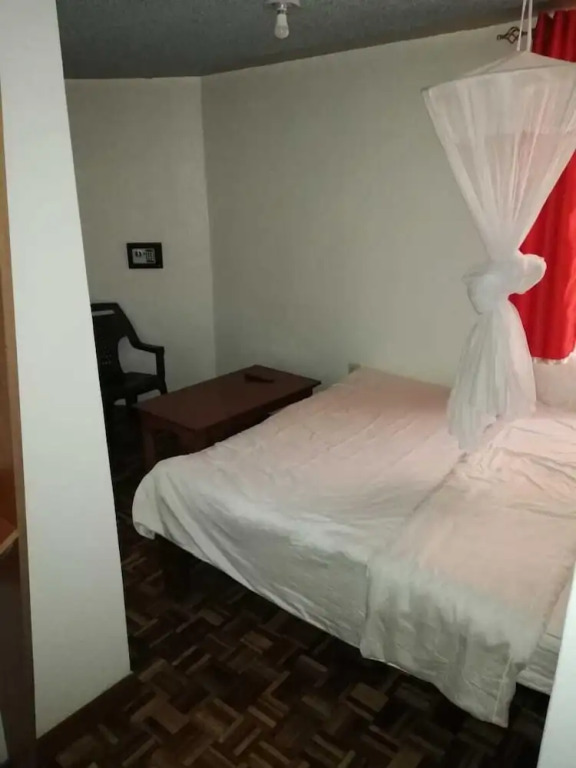 Guest House Hotel Chrisna - Hostel