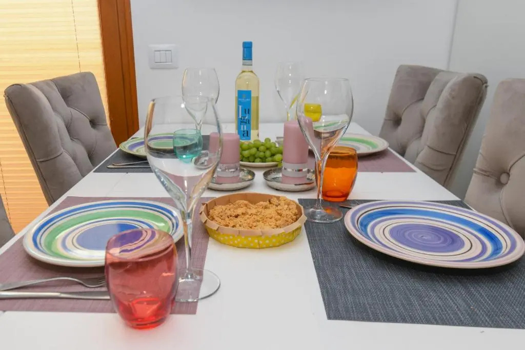 Rosa del Lago Apartment