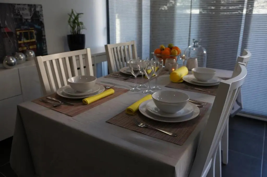 TOP New apartment center Los Cristianos