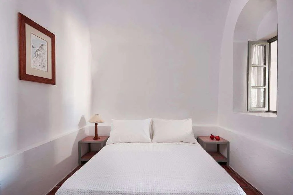 Nautilus Residence 3 bedroom villa at Firostefani
