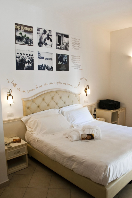Отель Sovrana Hotel & SPA