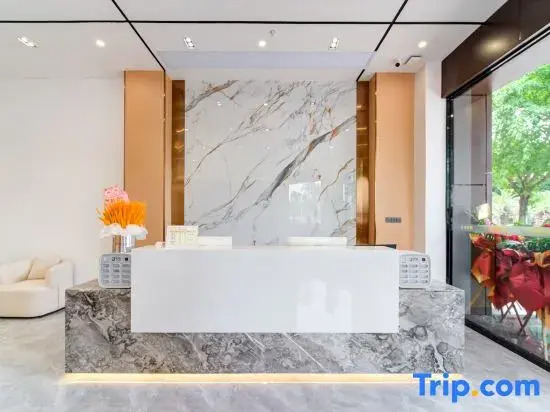 Mega Hotel