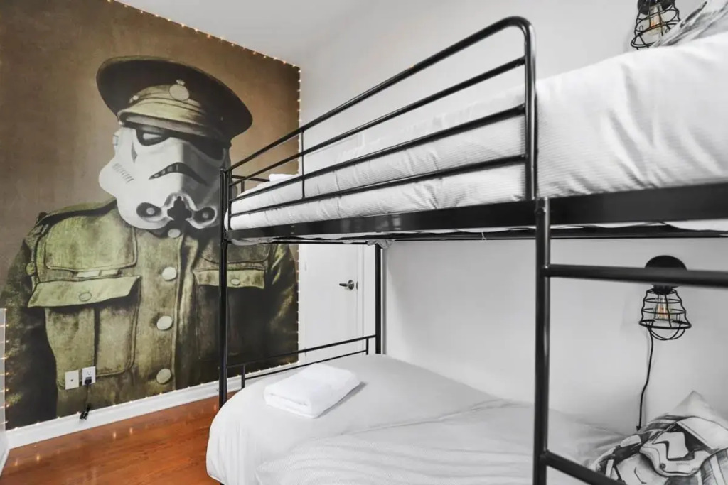 M11 The Star Wars Suite 3BR Downtown
