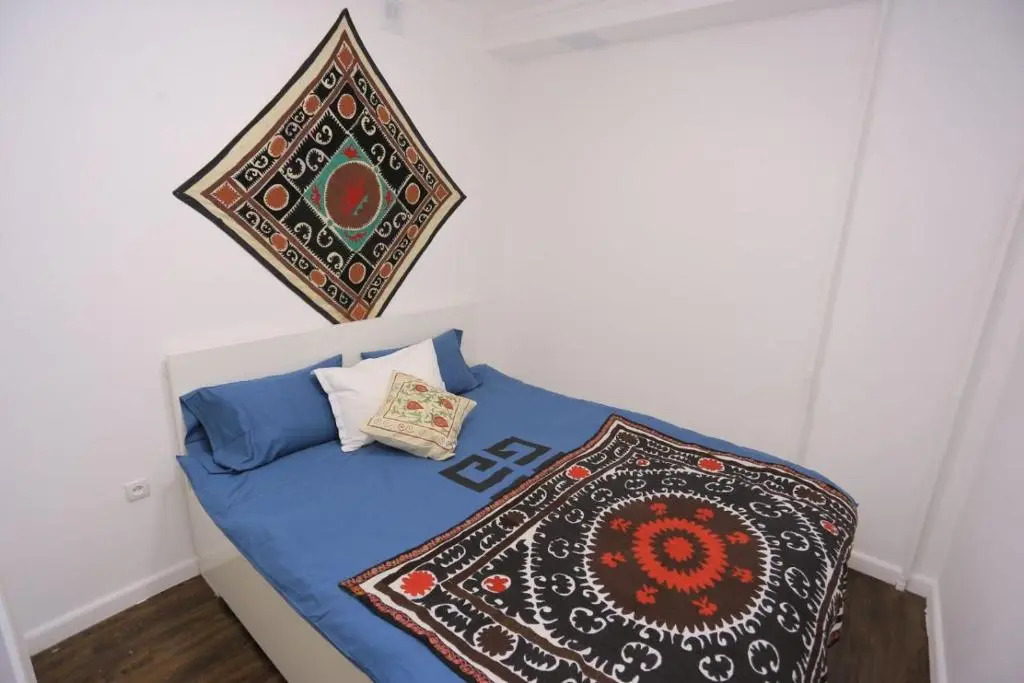 Luxury 2 bedrooms apartment walking distance from Gur-Emir