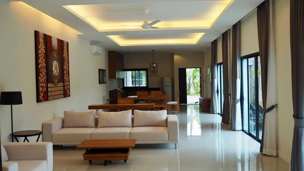 Villa Somewhere Phuket Layantara