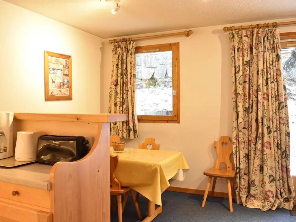 Appartement Méribel, 2 pièces, 4 personnes - FR-1-180-105