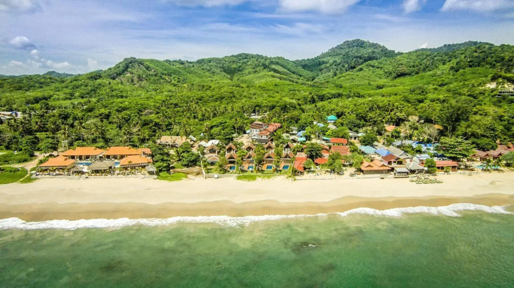 Beachfront Villa 2 Bedrooms with Private Pool