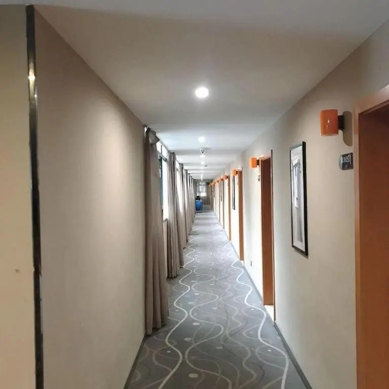 7Days Premium Zhuzhou Yangtze River Road Central Hospital