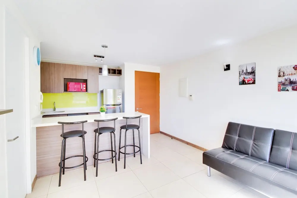 Departamento En Calle Viana