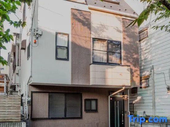 ISSHUKU Shibuya | up to 6 people | 8-Minute Walk from Nishi-Shinjuku-Gochome Station