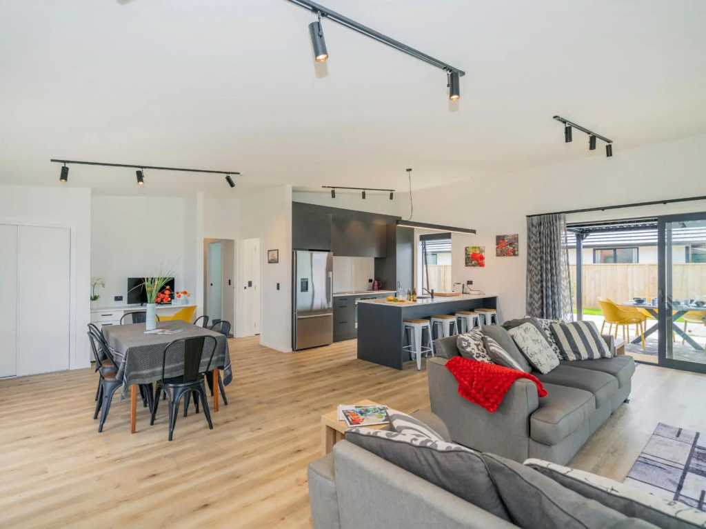 Sun and Sea Sanctuary - Whitianga Holiday Home