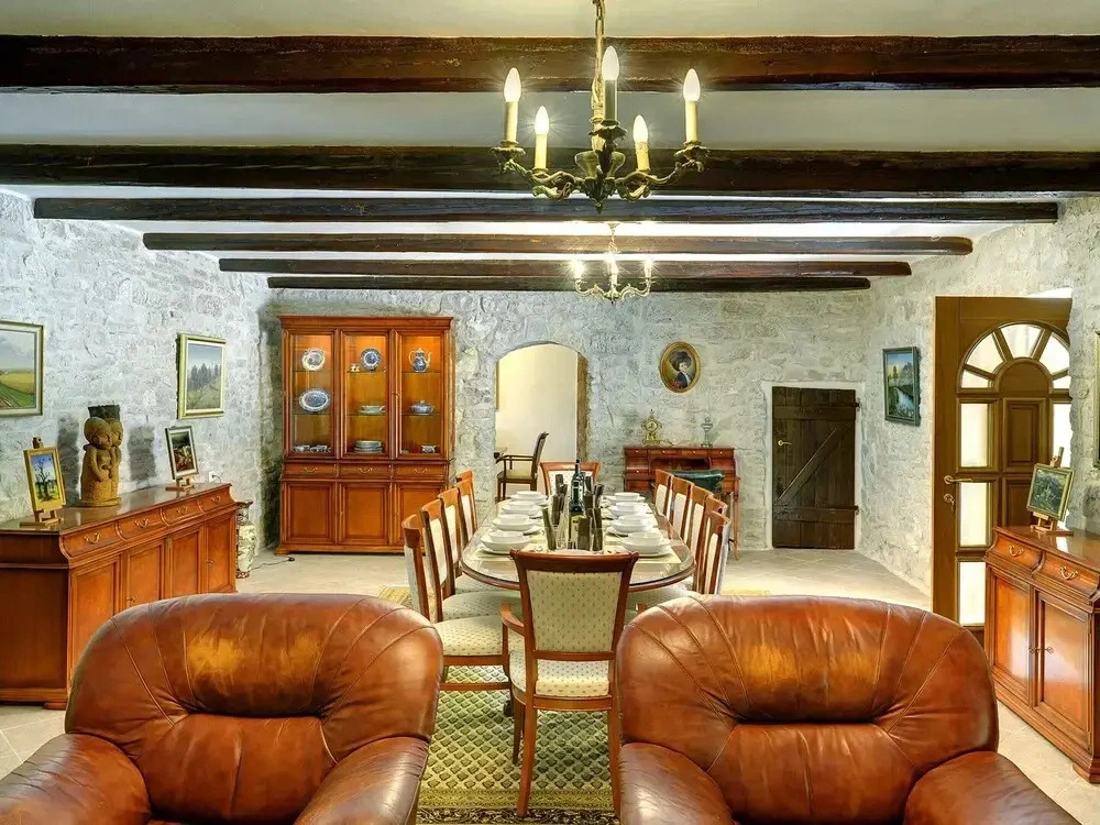 Holiday Home in Rojnici With Private Pool