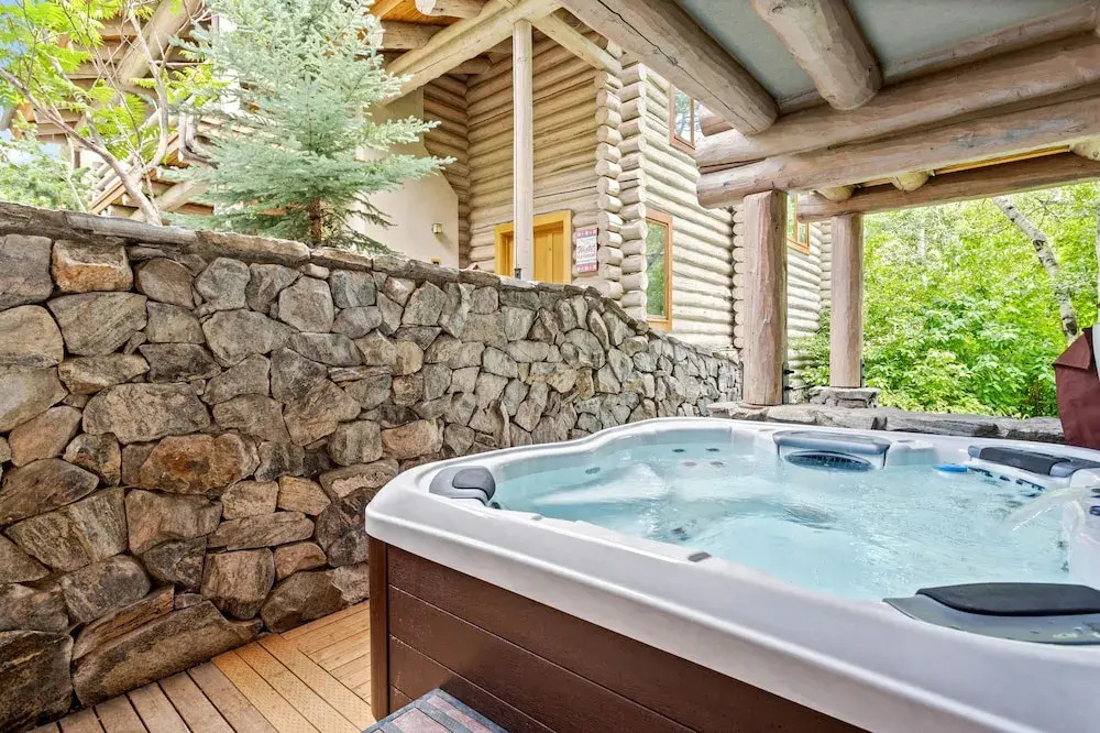 Pine Inn at Trail's End Lodge - Three Bedroom Residence with Den and Spa #5 3 Condo
