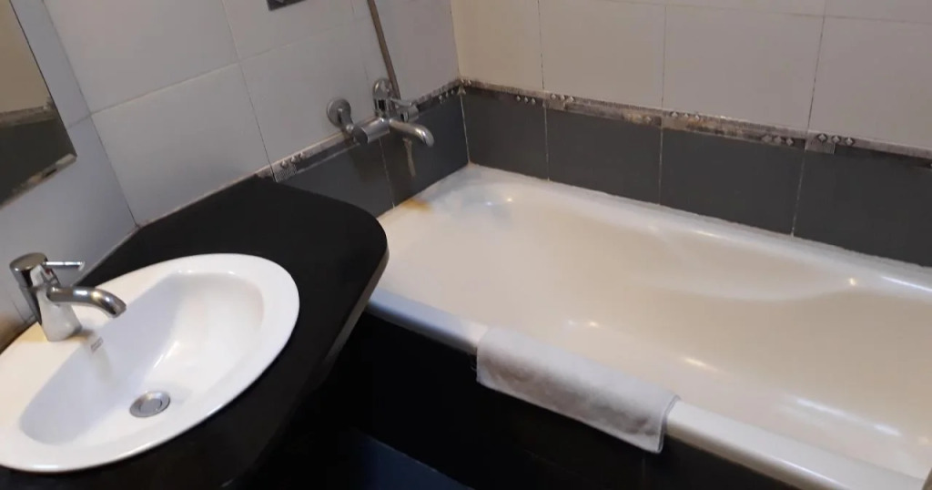 Hanoi Street Hotel